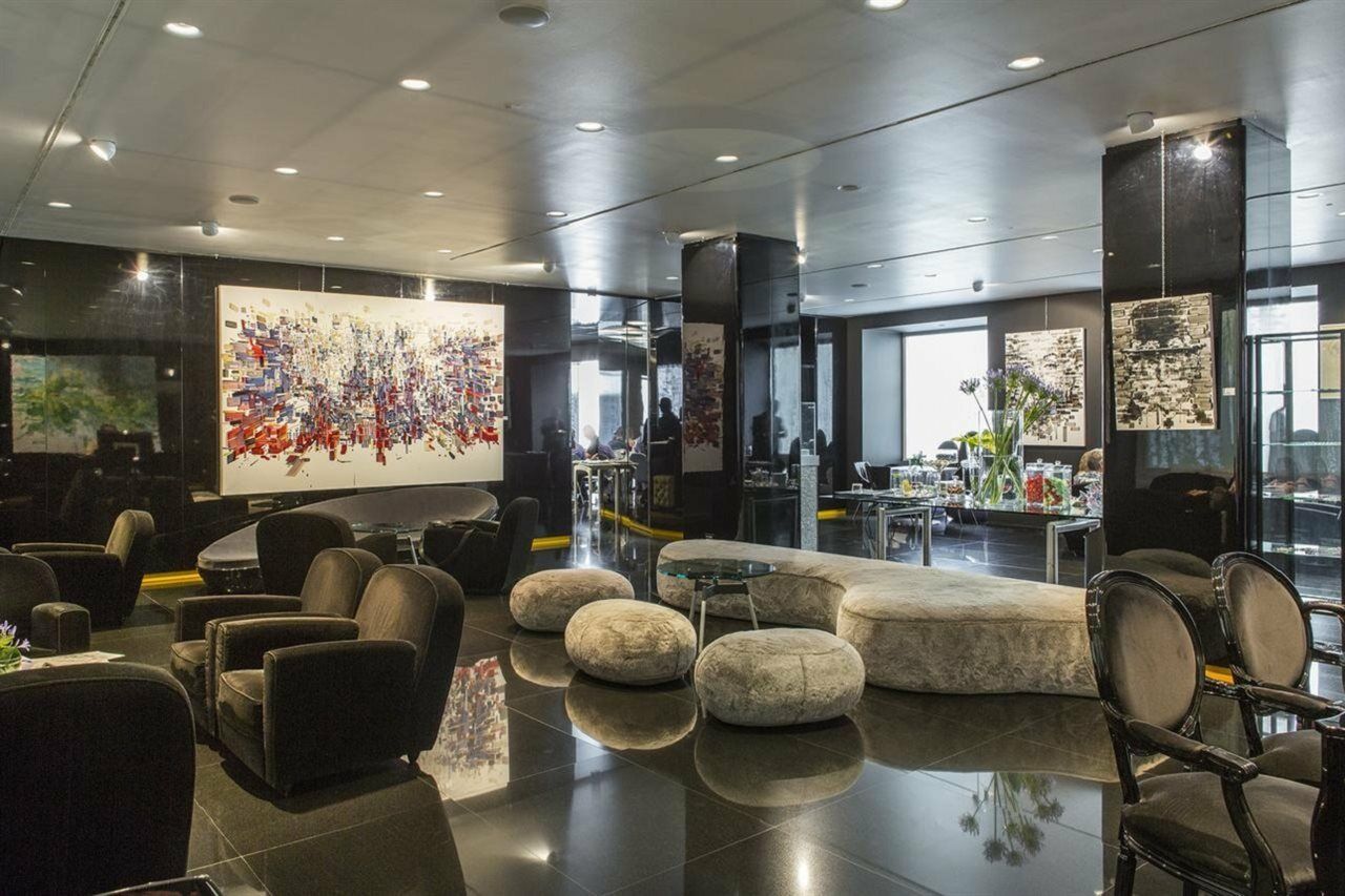 Hotel Palazzo Matteotti, The Dedica Anthology, Autograph Collection Mailand Exterior foto The lounge at the airport